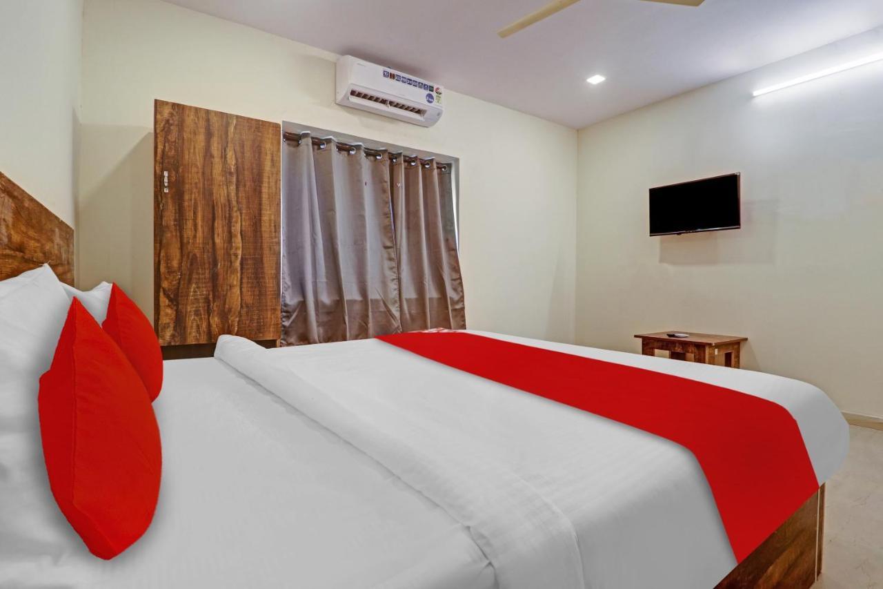 Hotel O R Square Inn Hyderabad Exterior foto